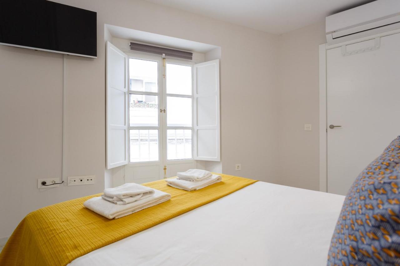Apartamento El Noble By Cadiz4Rentals Ngoại thất bức ảnh